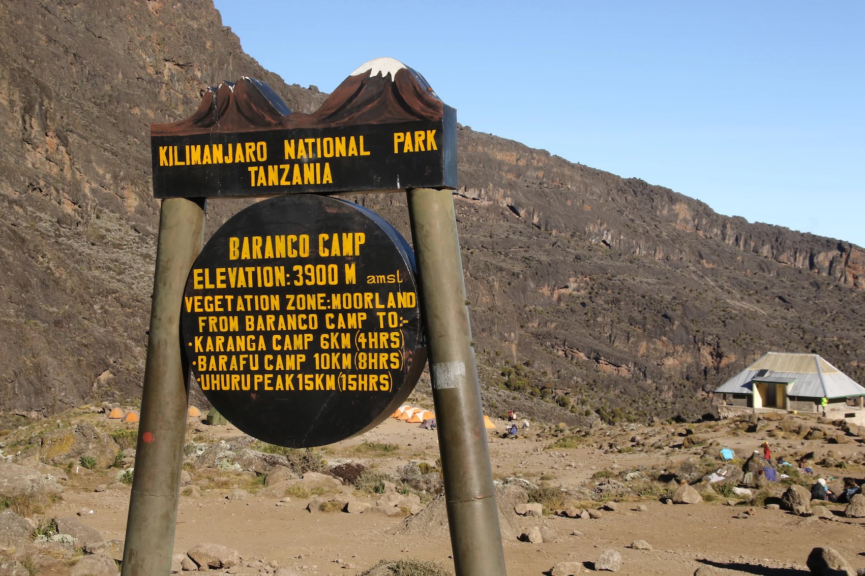 Umbweleden (2/6) | Umbwe Cave Camp (2,900 m) - Barranco Camp (3,950 m)